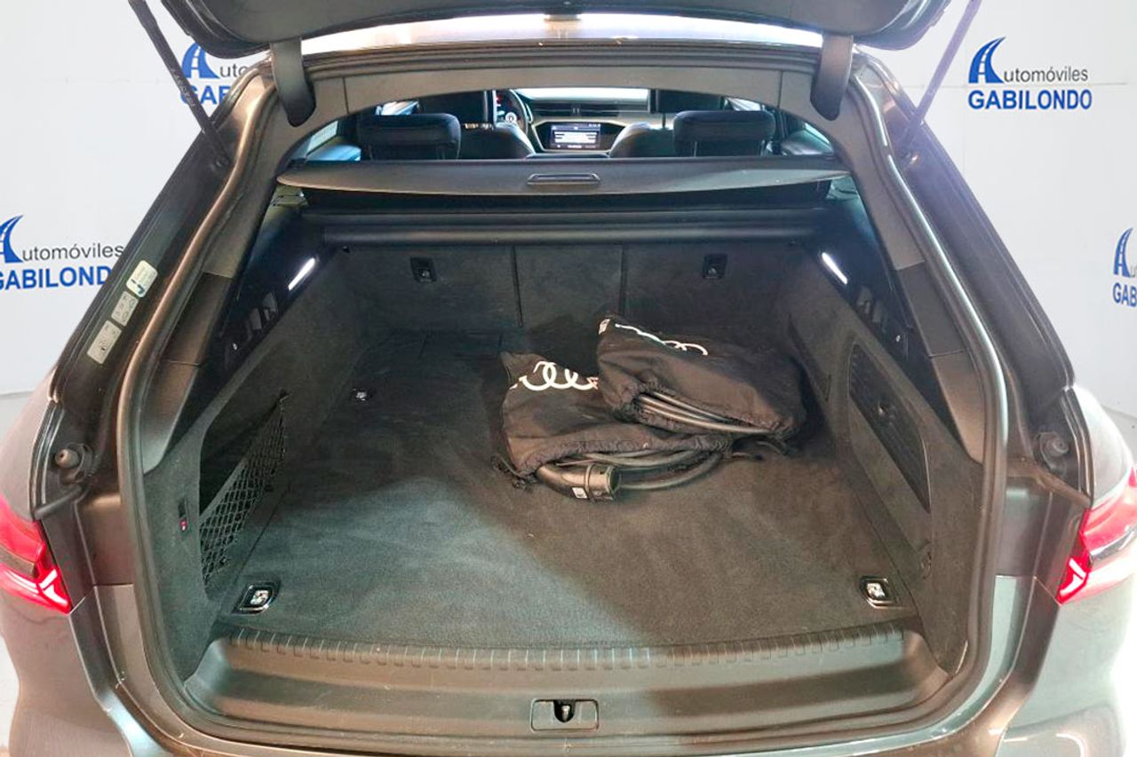 Audi A6 Avant 50 TFSIe quattro-ultra S Line **Techo panorámico** - Foto 11