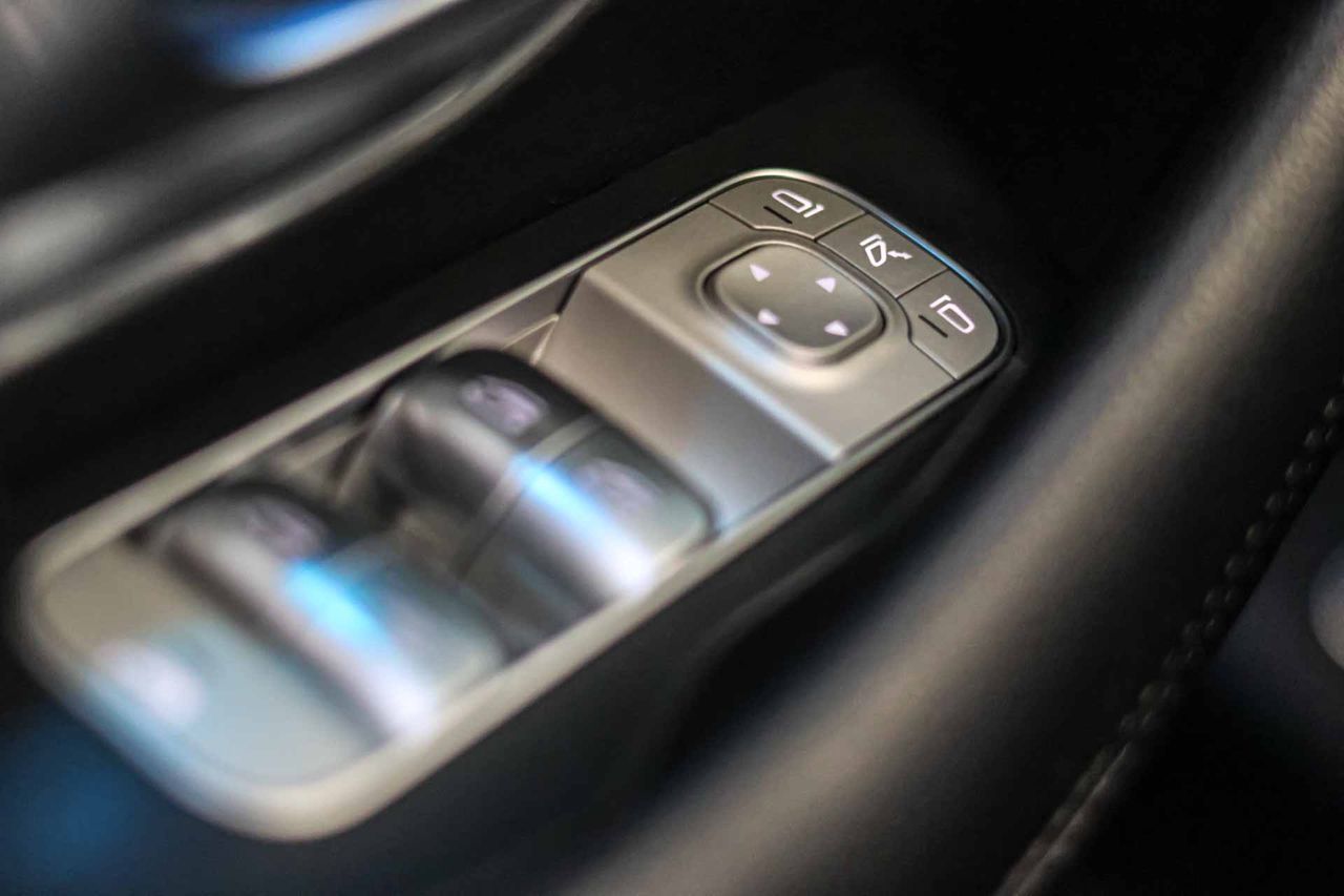 Mercedes GLE GLE 300 d 4MATIC **Techo panorámico** - Foto 31