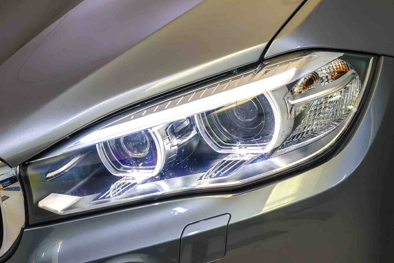 BMW X5 xDrive30d **Techo panorámico** - Foto 17
