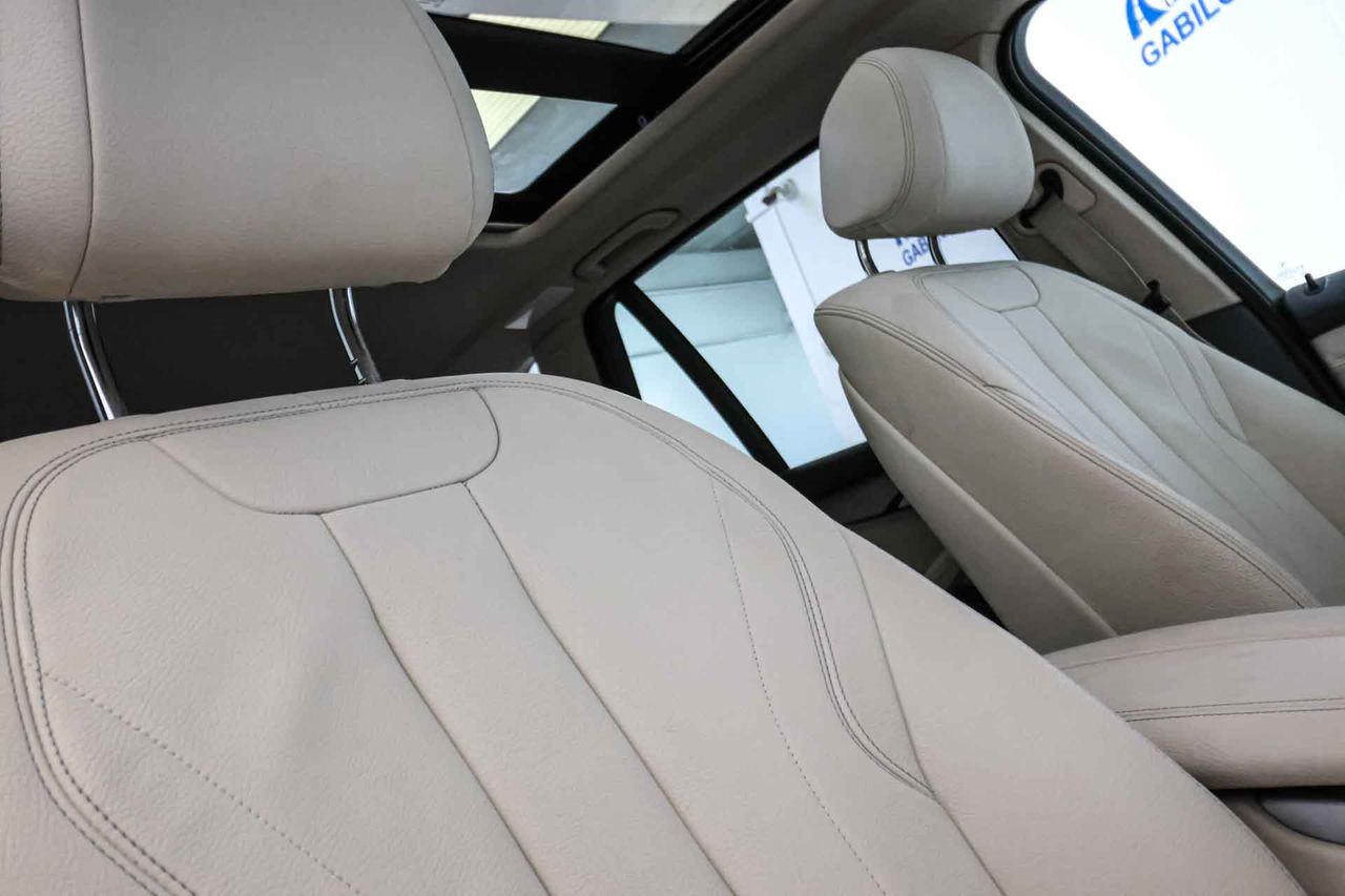 BMW X5 xDrive30d **Techo panorámico** - Foto 55