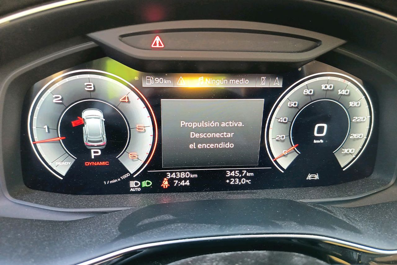 Audi Q8 50 TDI 210kW (286CV) quattro tiptronic **Techo panorámico** - Foto 4