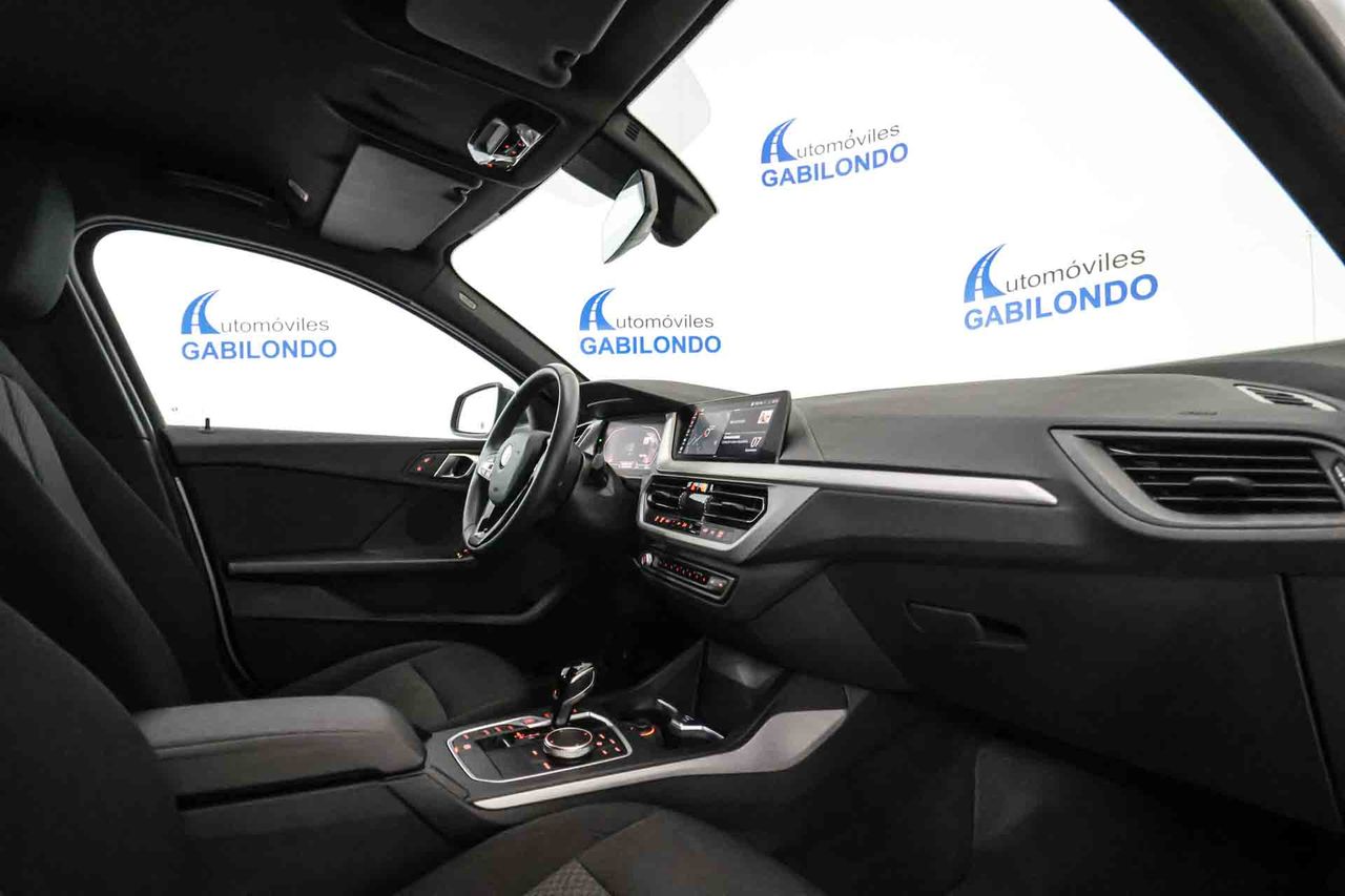 BMW Serie 1 118d Business Auto. - Foto 45