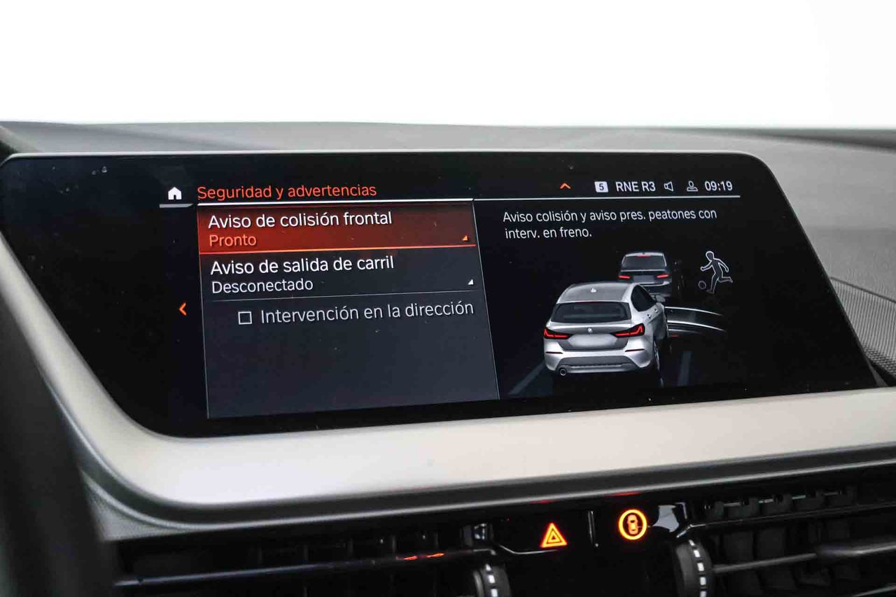 BMW Serie 1 118d Business Auto. - Foto 56