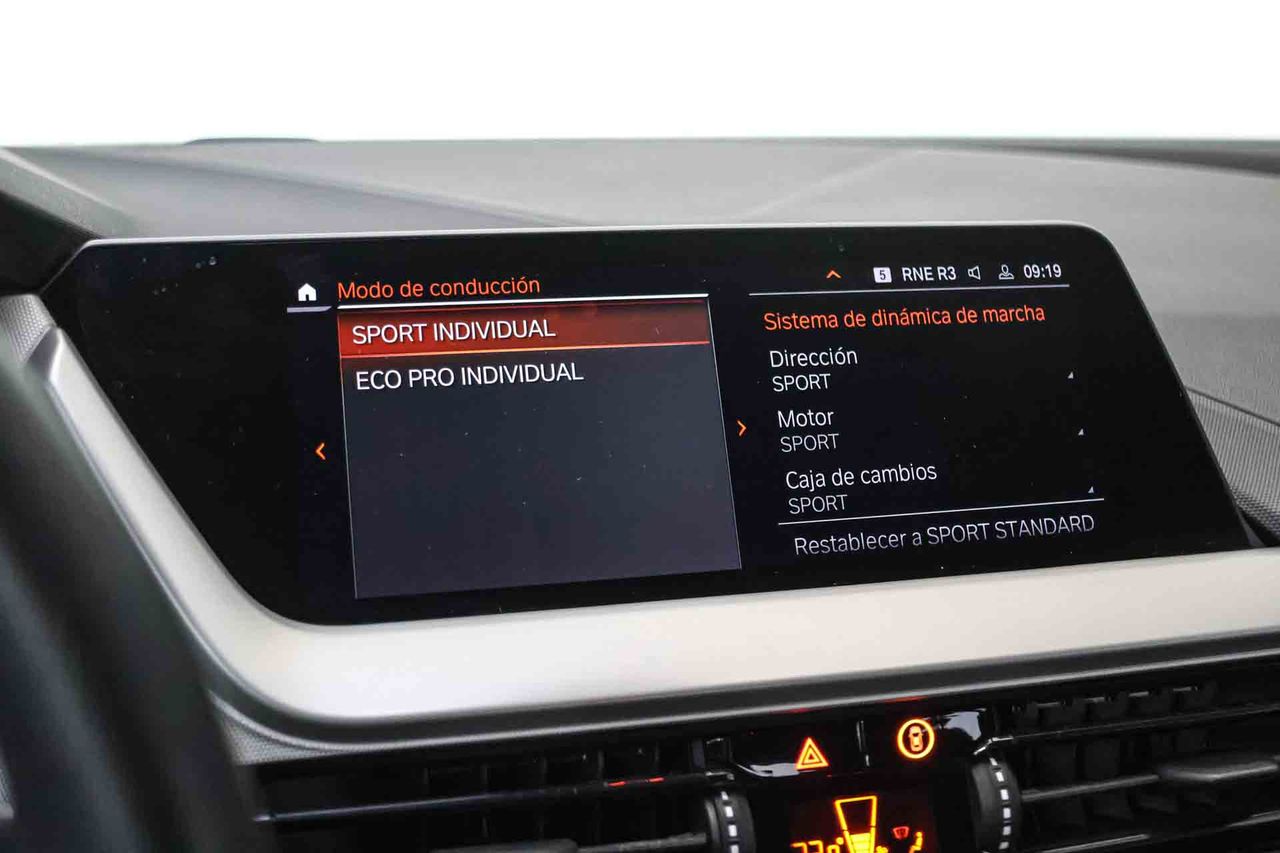 BMW Serie 1 118d Business Auto. - Foto 55