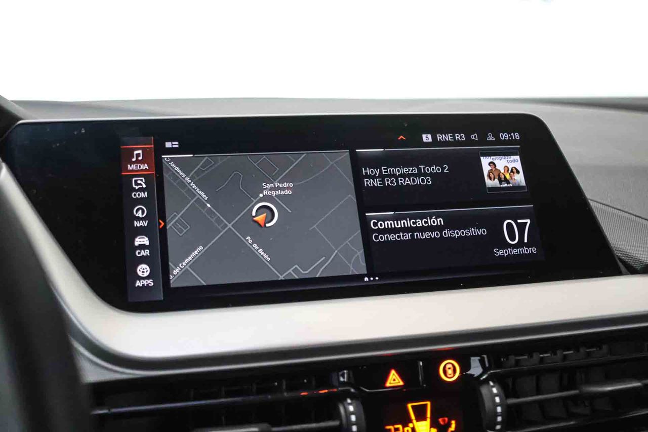 BMW Serie 1 118d Business Auto. - Foto 51