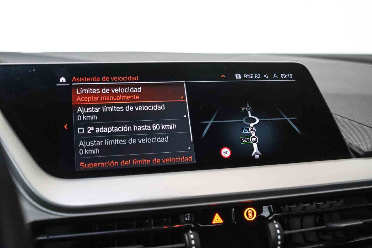 BMW Serie 1 118d Business Auto. - Foto 58