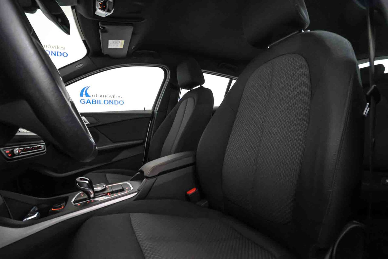 BMW Serie 1 118d Business Auto. - Foto 26