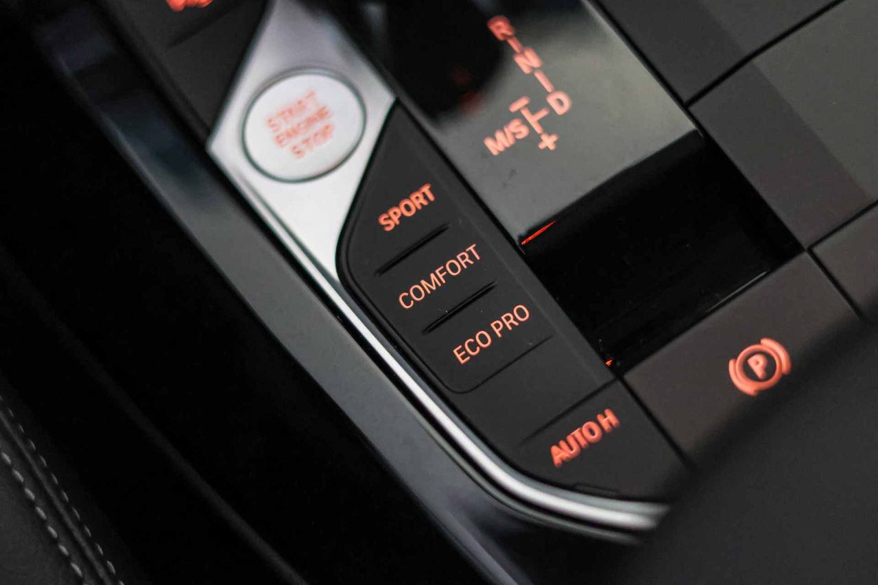 BMW X3 sDrive18d xLine - Foto 41