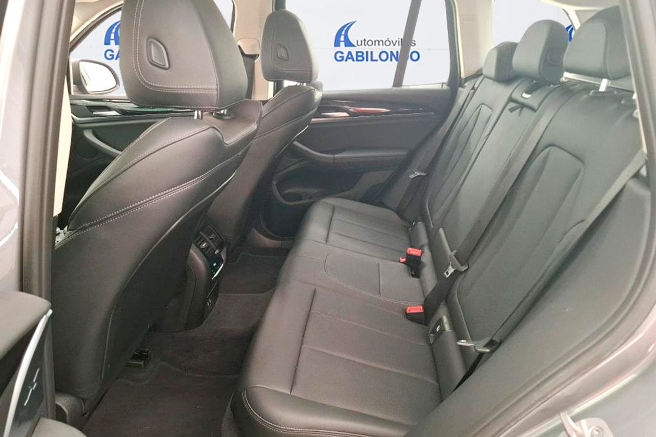 BMW X3 sDrive18d xLine - Foto 6