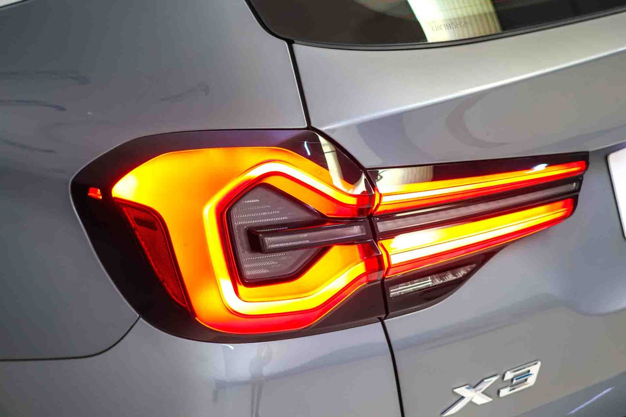 BMW X3 sDrive18d xLine - Foto 17