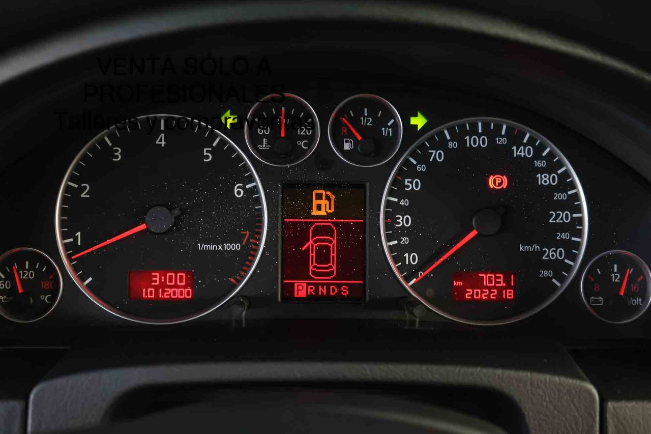 Audi Quattro 2.7T quattro tiptronic *A6 Allroad* **Asientos Recaro** - Foto 15