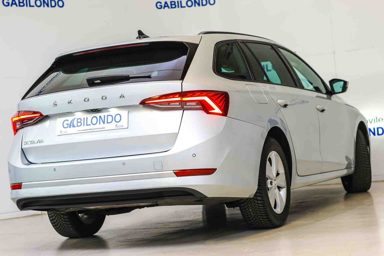 Skoda Octavia Combi 2.0 TDI 85kW(115CV) Man Ambition - Foto 27