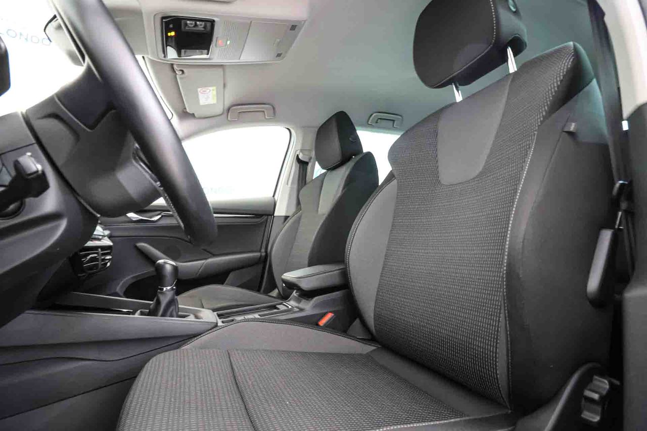 Skoda Octavia Combi 2.0 TDI 85kW(115CV) Man Ambition - Foto 29
