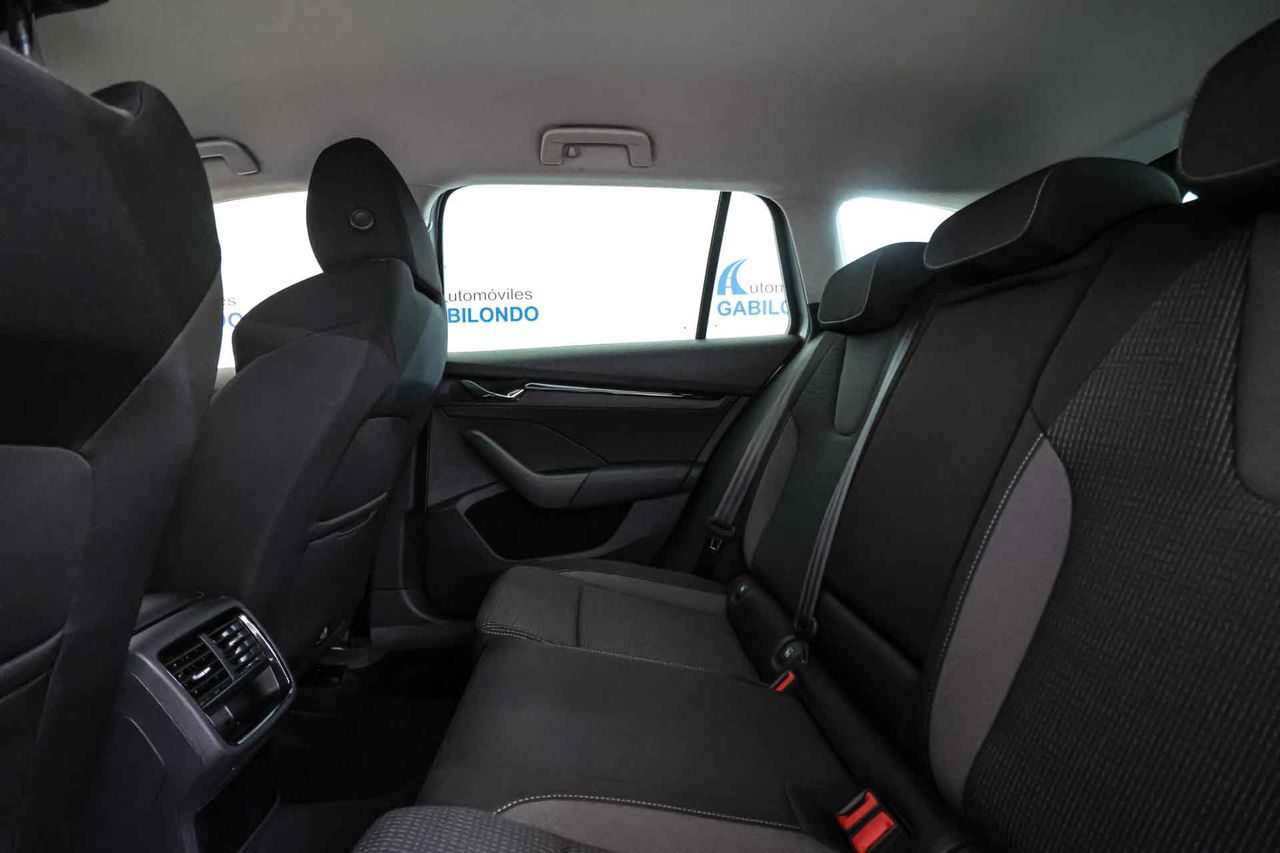 Skoda Octavia Combi 2.0 TDI 85kW(115CV) Man Ambition - Foto 51