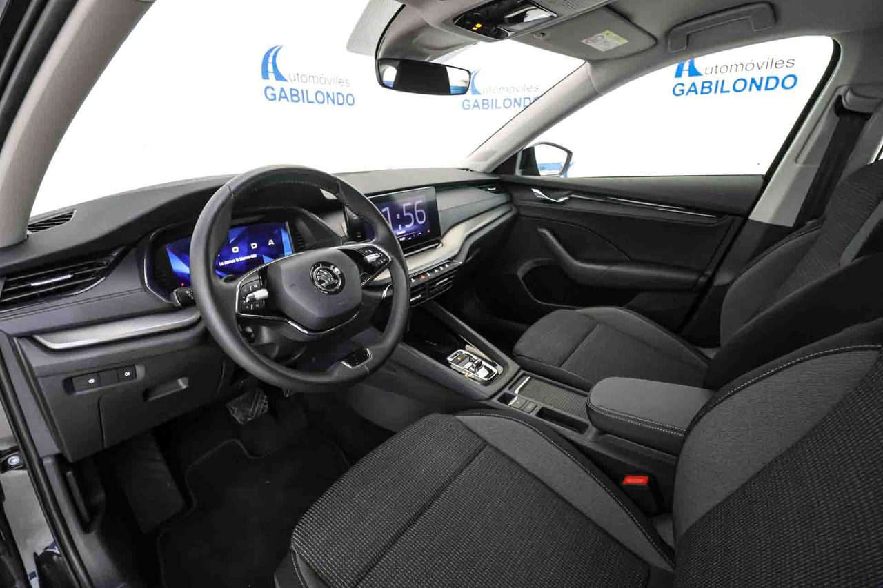 Skoda Octavia Combi 1.5 TSI 110kW DSG m-HEV Ambit - Foto 28