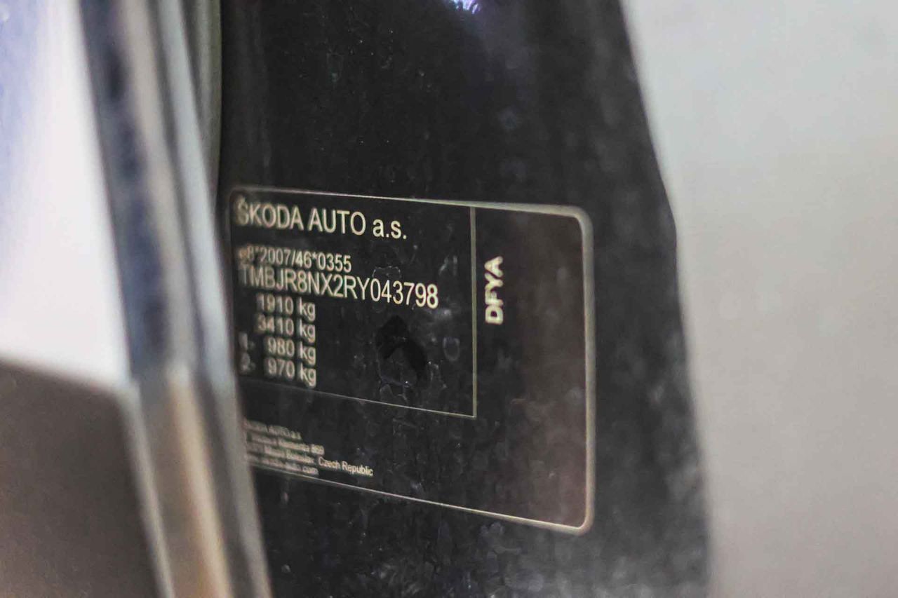 Skoda Octavia Combi 1.5 TSI 110kW DSG m-HEV Ambit - Foto 8