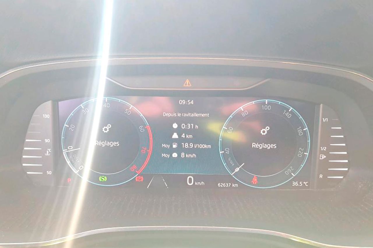 Skoda Octavia Combi 1.5 TSI 110kW DSG m-HEV Ambit - Foto 4