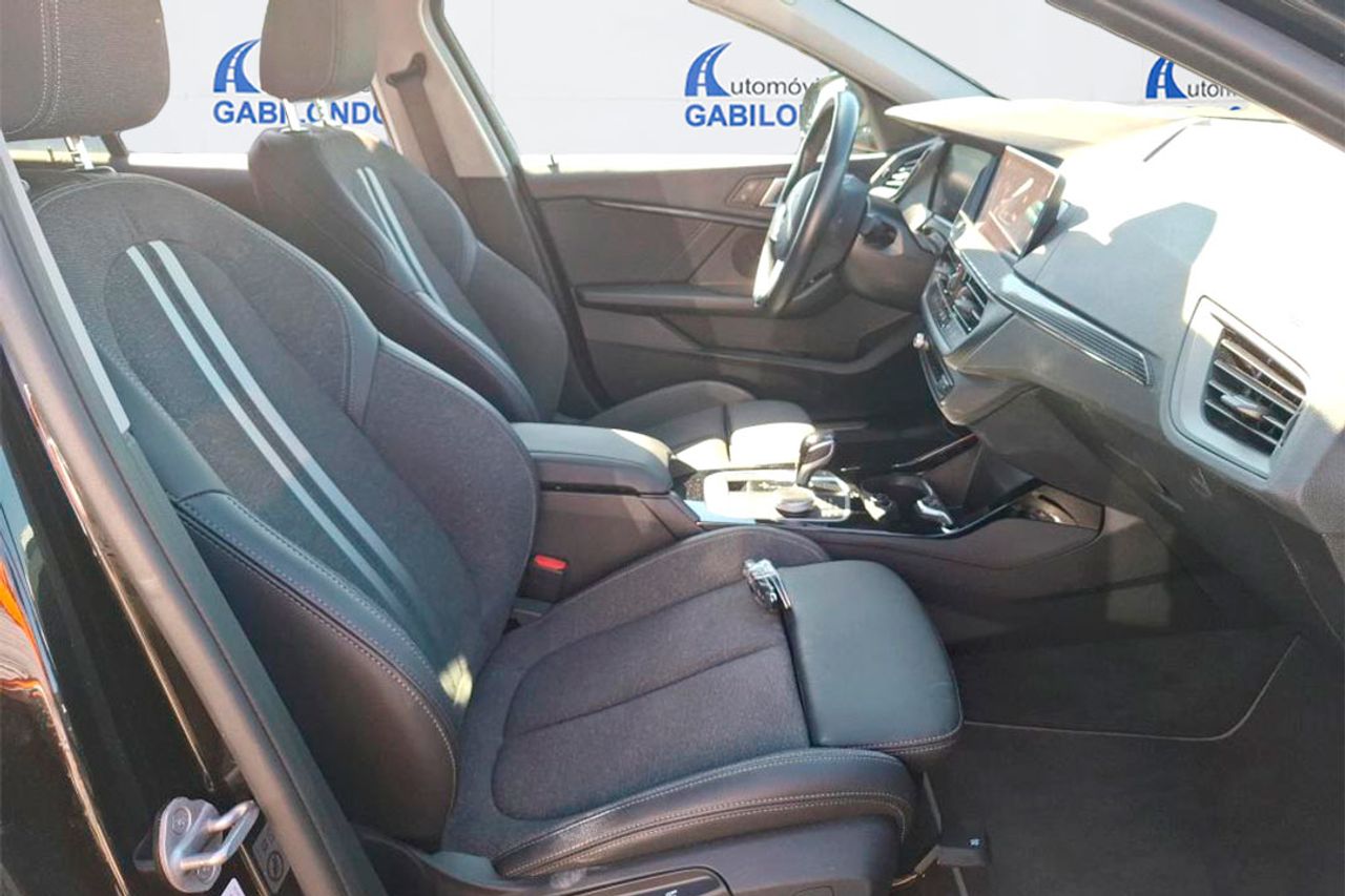 BMW Serie 1 118i Sport Edition - Foto 6