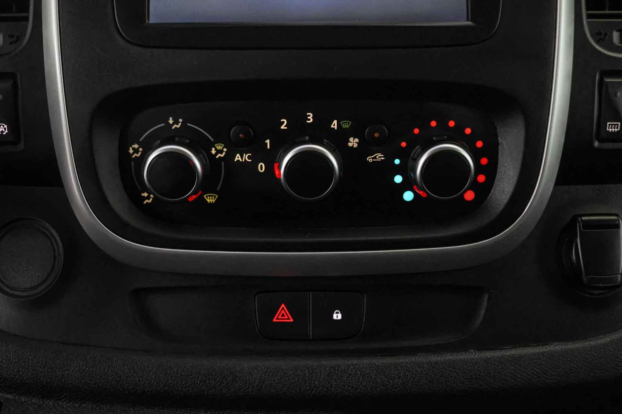 Renault Trafic SL LIMITED Largo Energy dCi 88kW - SS *9 Plazas* - Foto 46