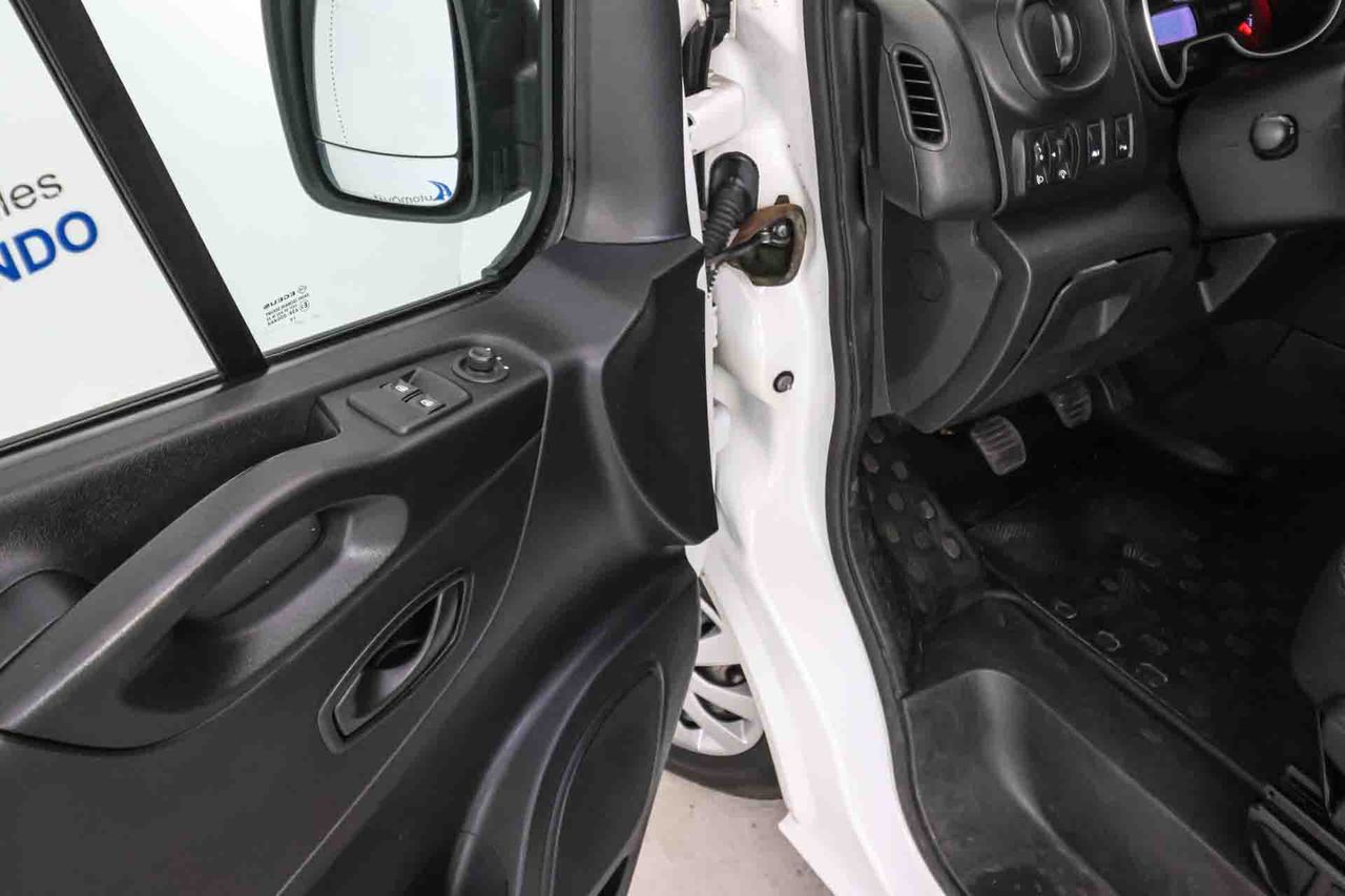 Renault Trafic SL LIMITED Largo Energy dCi 88kW - SS *9 Plazas* - Foto 33