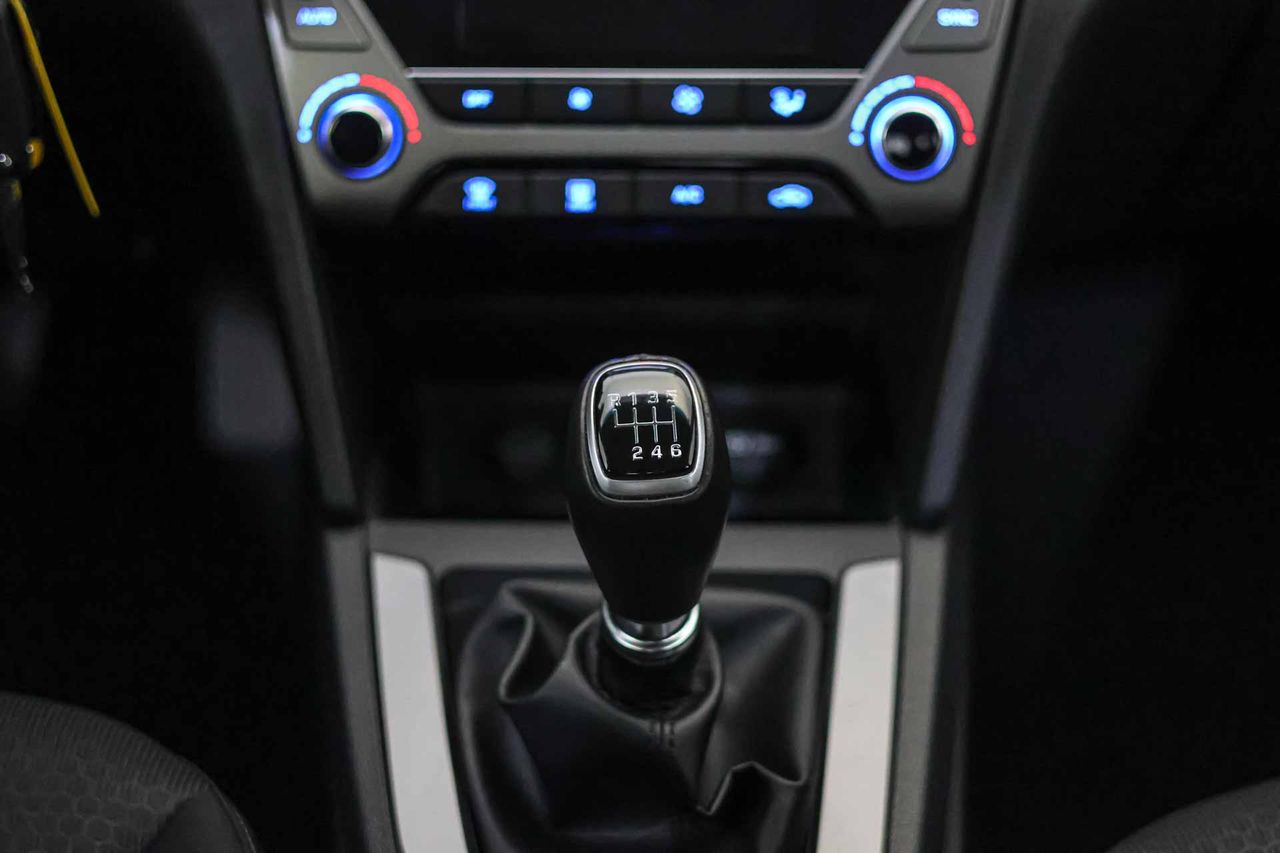 Hyundai Elantra 1.6 CRDi Tecno - Foto 40