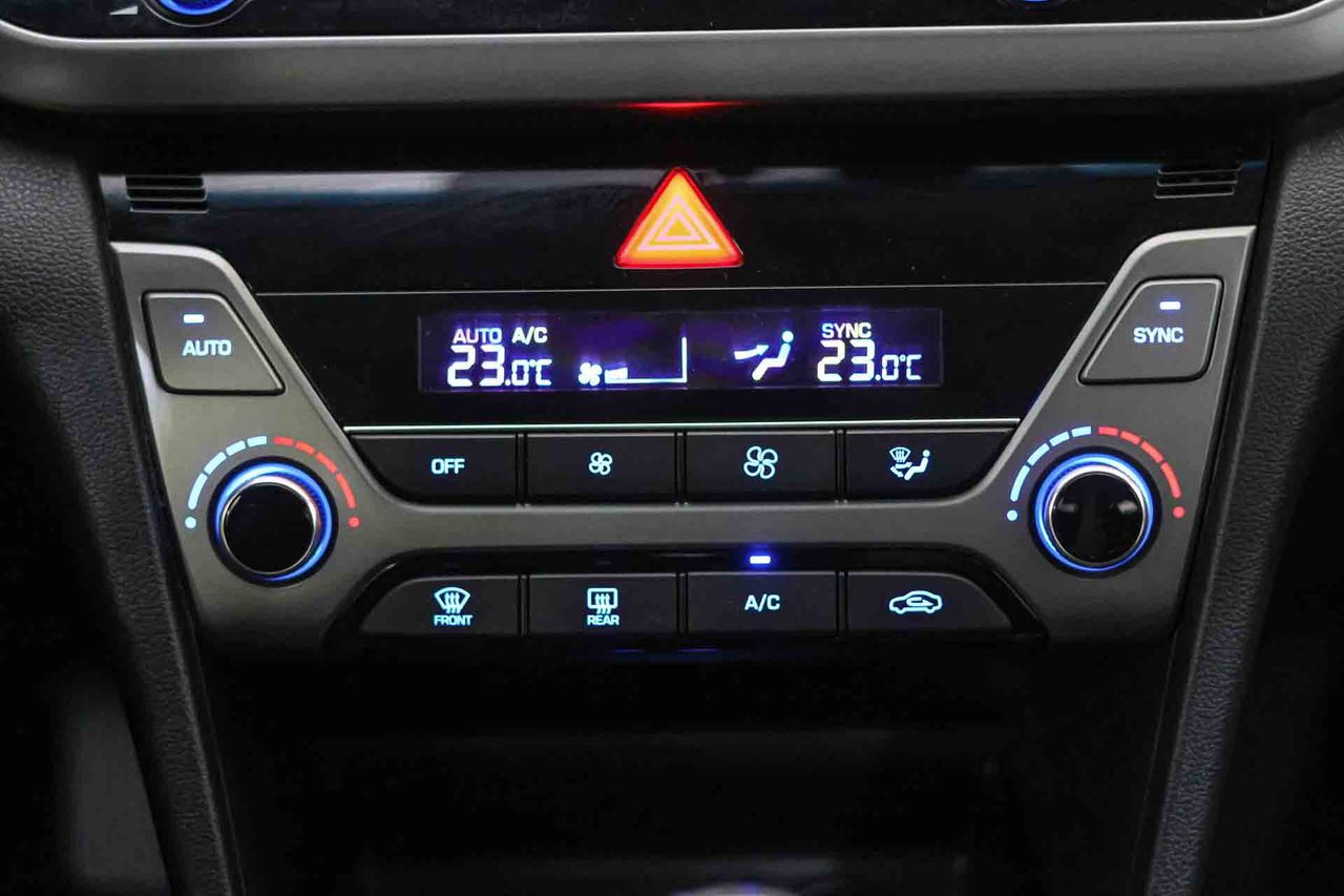 Hyundai Elantra 1.6 CRDi Tecno - Foto 43