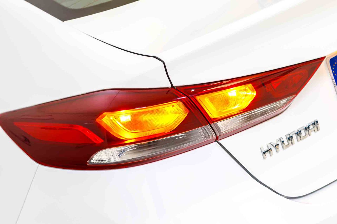Hyundai Elantra 1.6 CRDi Tecno - Foto 16