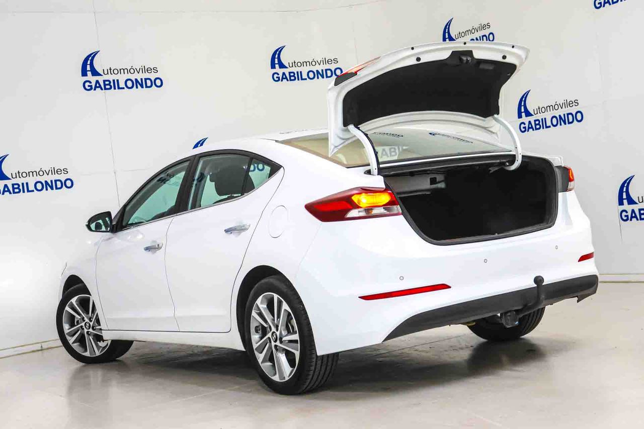 Hyundai Elantra 1.6 CRDi Tecno - Foto 22