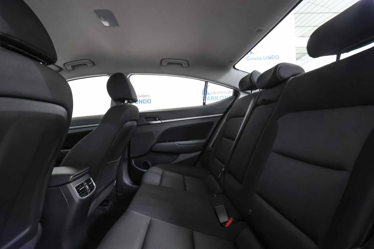Hyundai Elantra 1.6 CRDi Tecno - Foto 47