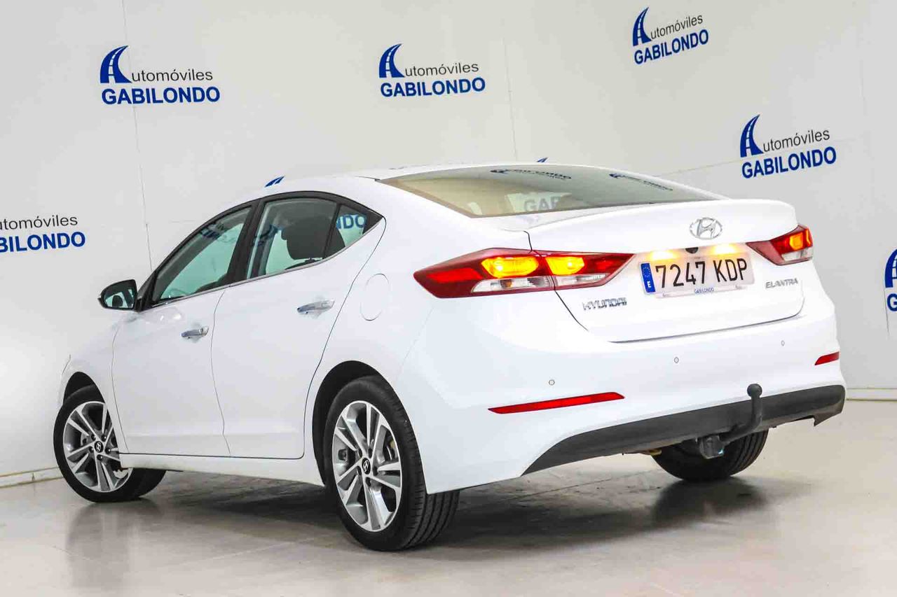 Hyundai Elantra 1.6 CRDi Tecno - Foto 14