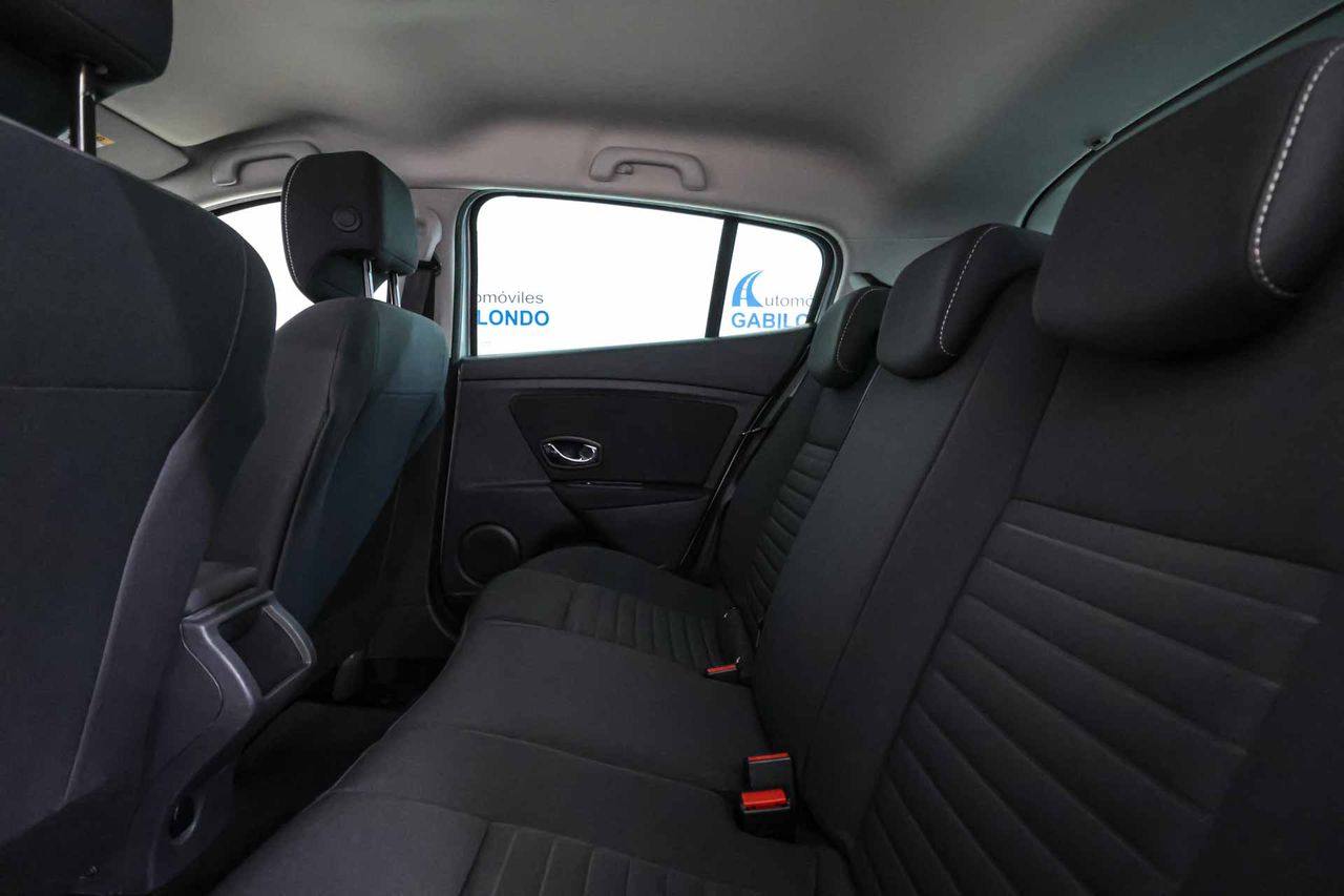 Renault Megane Limited Energy TCe 115 S&S eco2 - Foto 47
