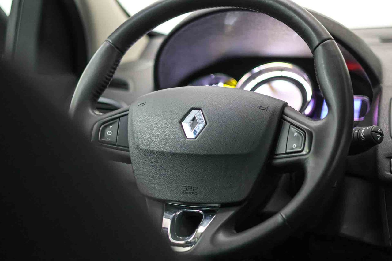 Renault Megane Limited Energy TCe 115 S&S eco2 - Foto 32