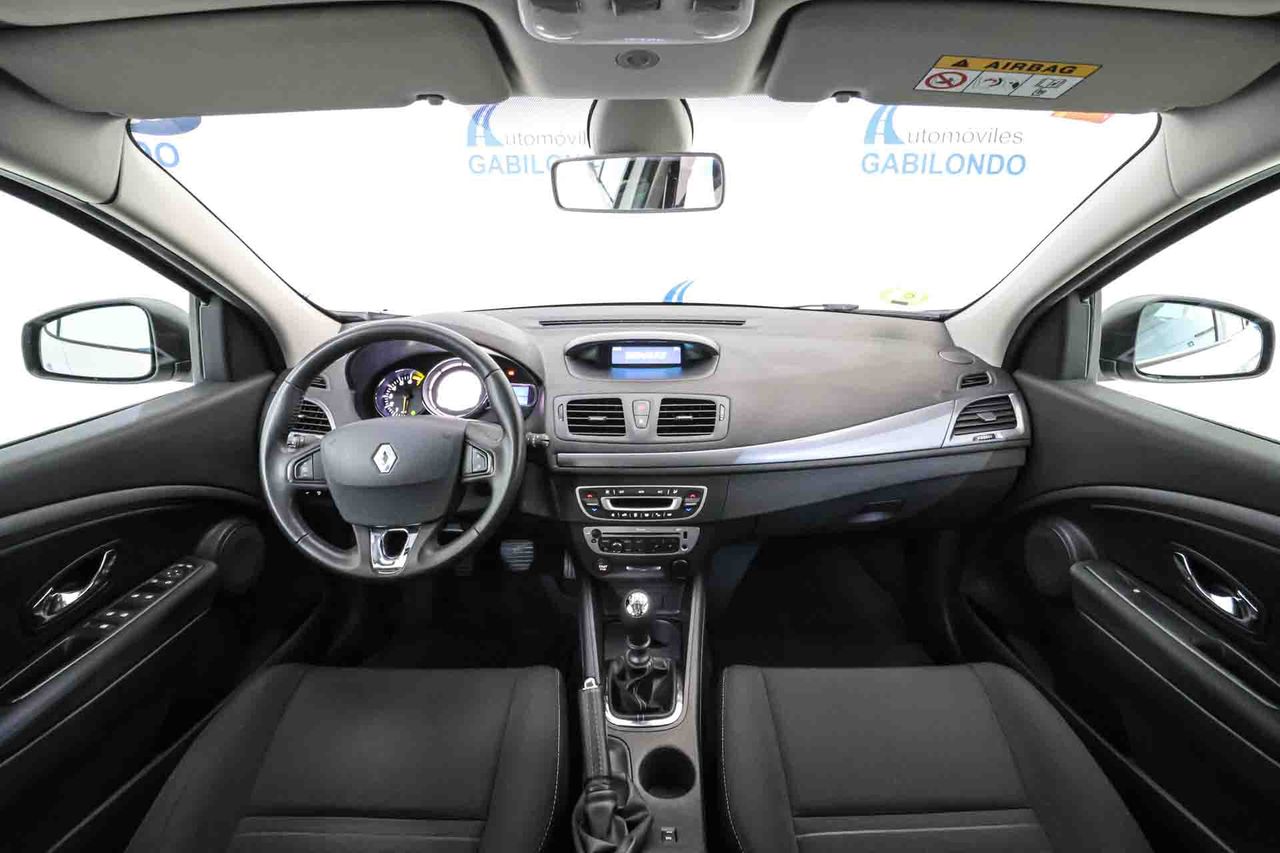 Renault Megane Limited Energy TCe 115 S&S eco2 - Foto 31