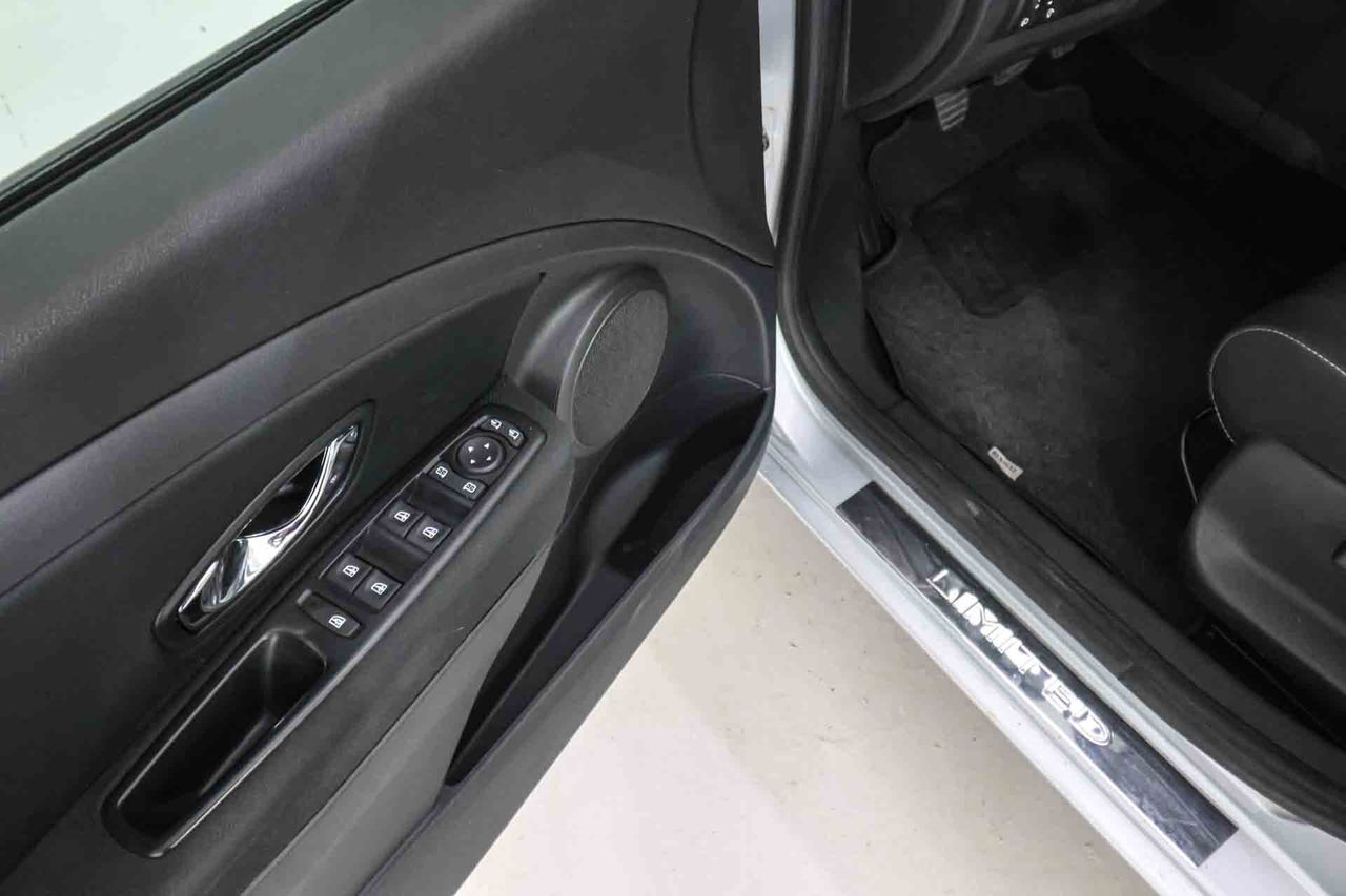 Renault Megane Limited Energy TCe 115 S&S eco2 - Foto 29