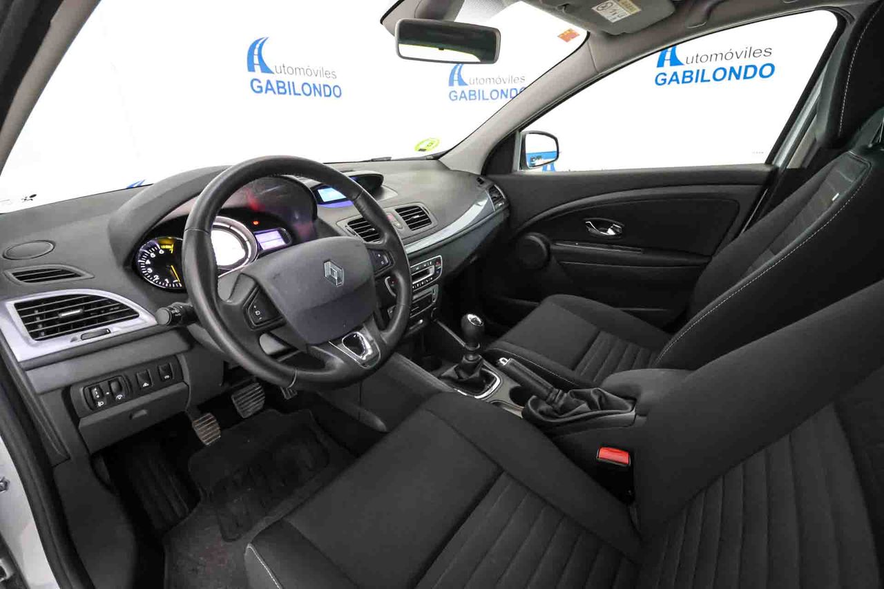Renault Megane Limited Energy TCe 115 S&S eco2 - Foto 27