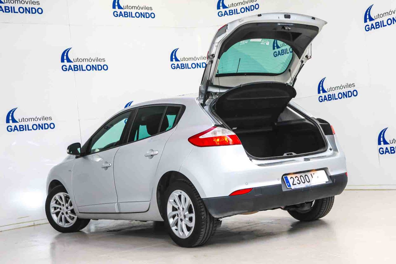 Renault Megane Limited Energy TCe 115 S&S eco2 - Foto 22