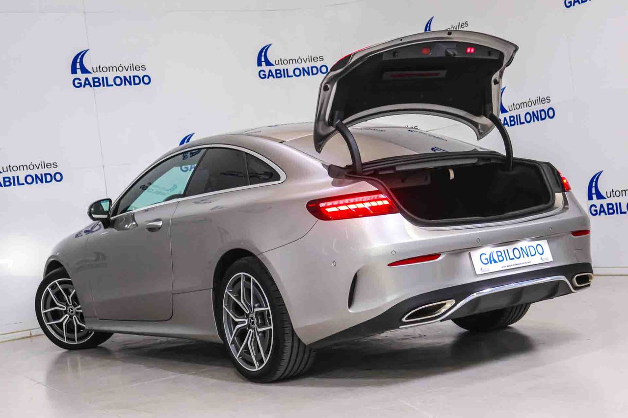 Mercedes Clase E Coupé E 350 **Modelo E 300 AMG Line** - Foto 24