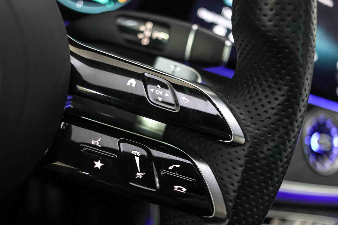 Mercedes Clase E Coupé E 350 **Modelo E 300 AMG Line** - Foto 41