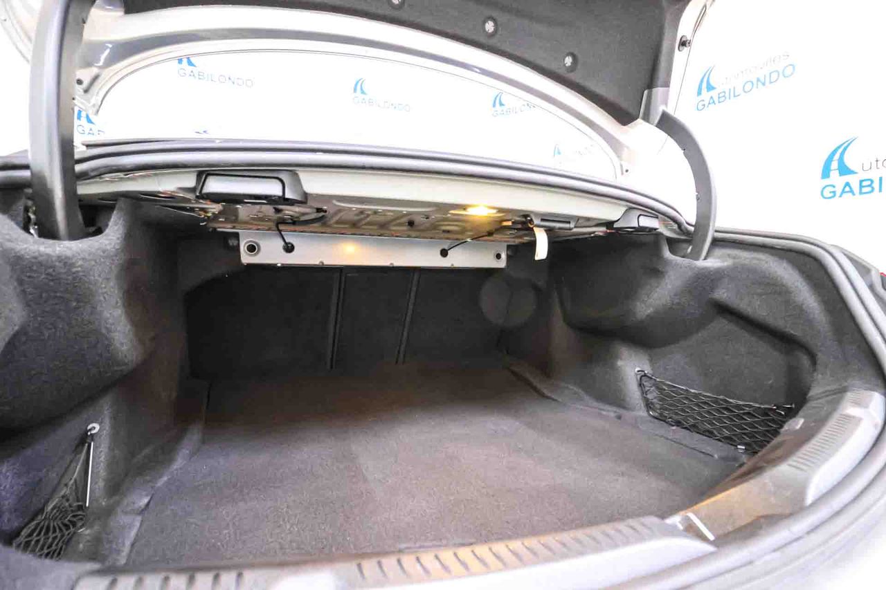 Mercedes Clase E Coupé E 350 **Modelo E 300 AMG Line** - Foto 56