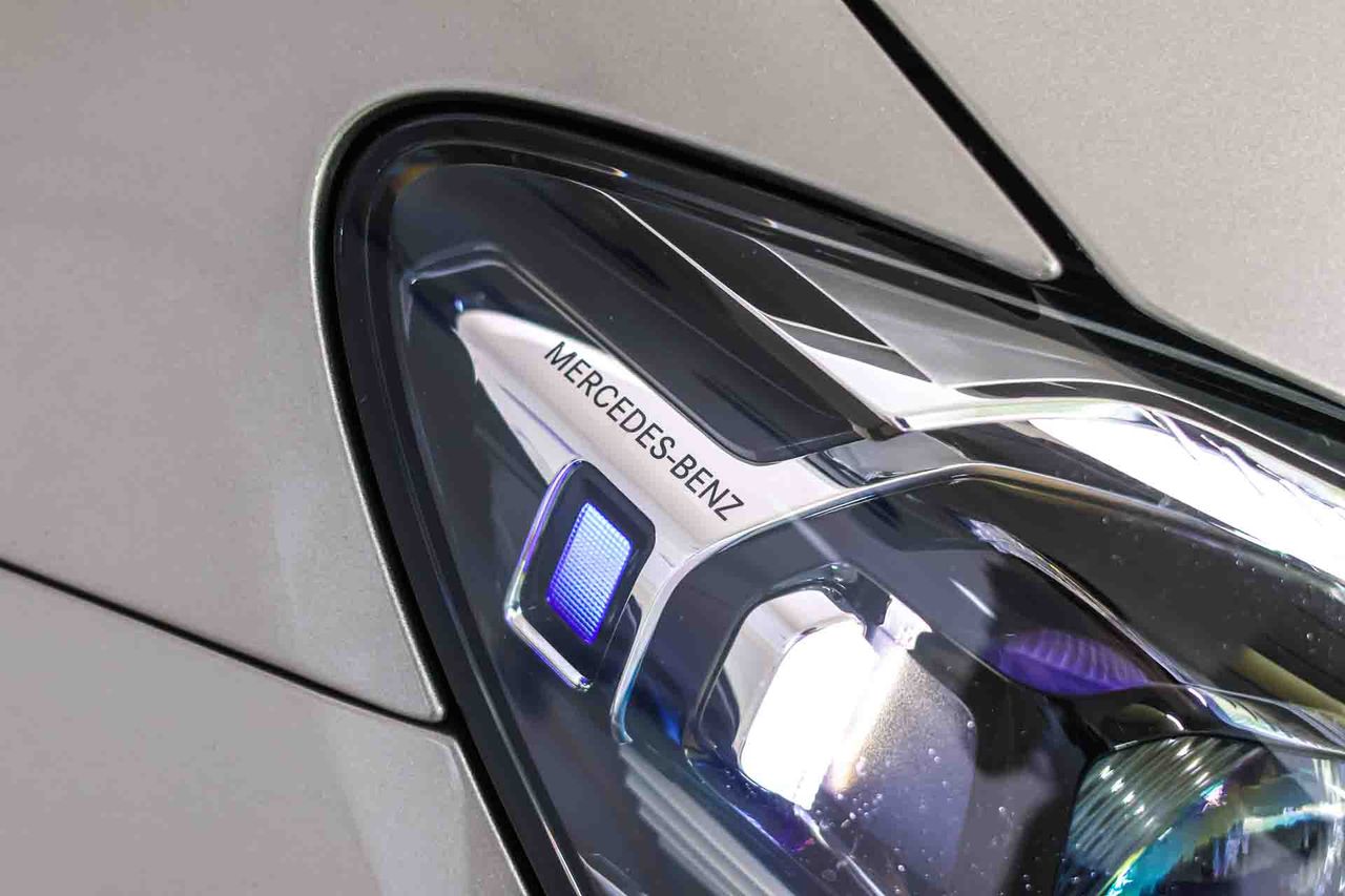 Mercedes Clase E Coupé E 350 **Modelo E 300 AMG Line** - Foto 16
