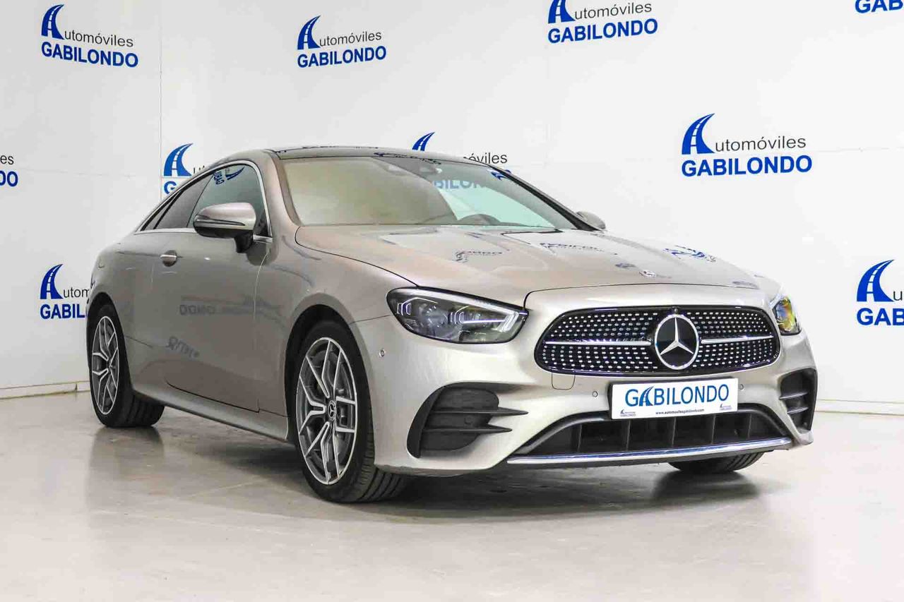 Mercedes Clase E Coupé E 350 **Modelo E 300 AMG Line** - Foto 4