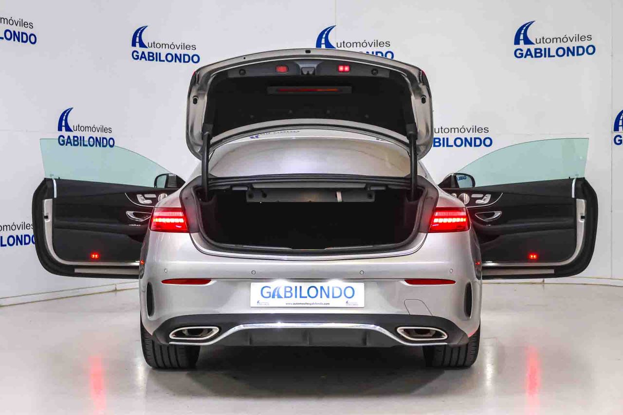 Mercedes Clase E Coupé E 350 **Modelo E 300 AMG Line** - Foto 27