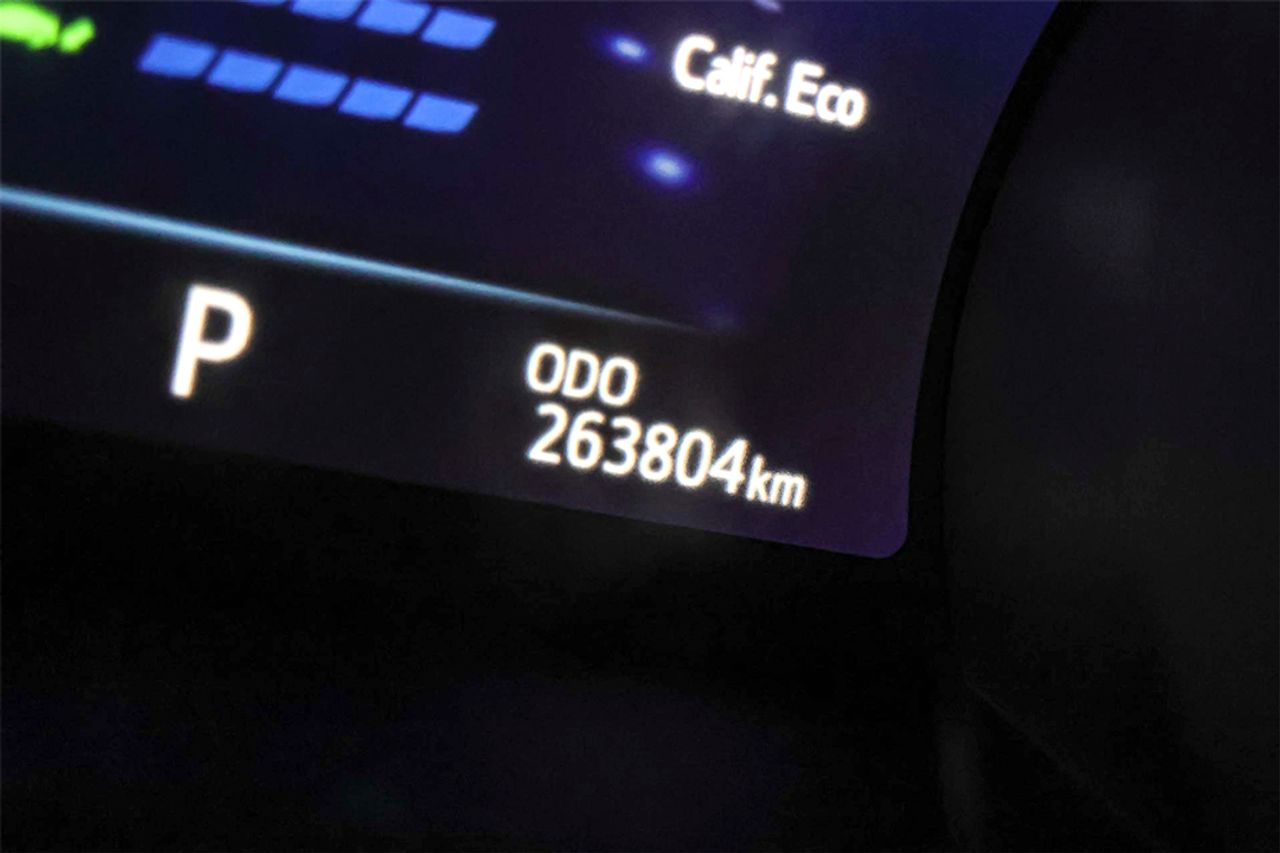 Toyota Camry 2.5 220H Advance - Foto 7