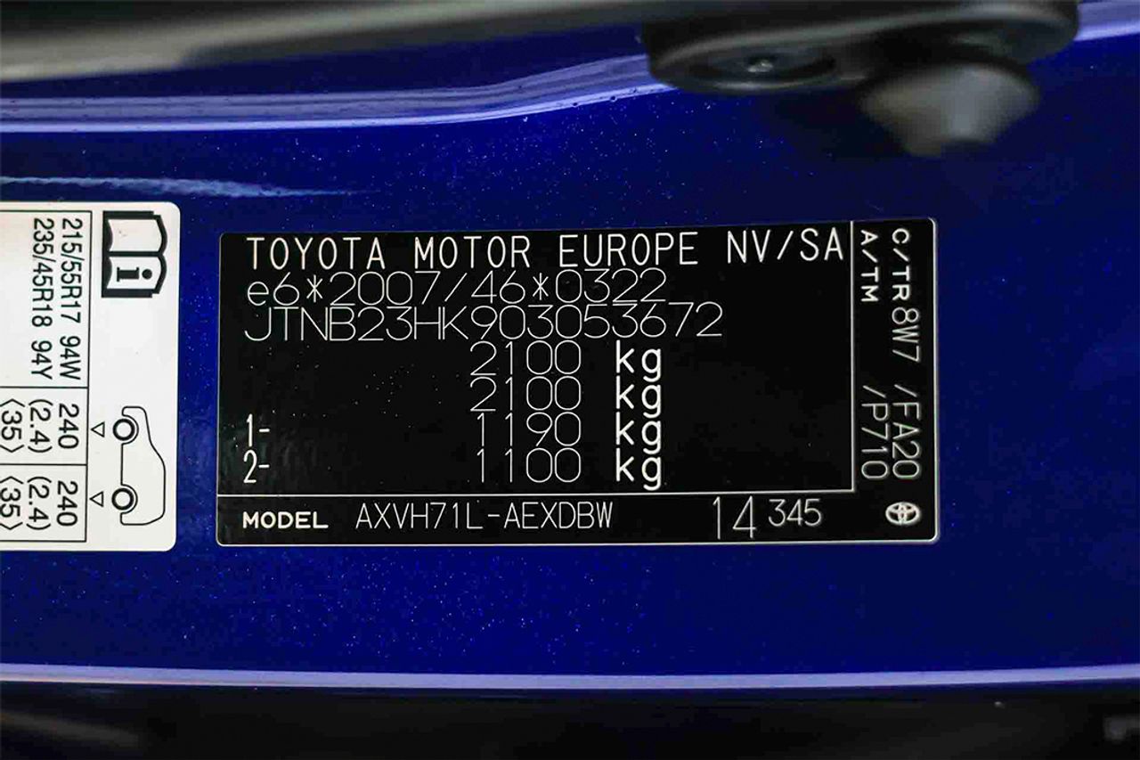 Toyota Camry 2.5 220H Advance - Foto 8