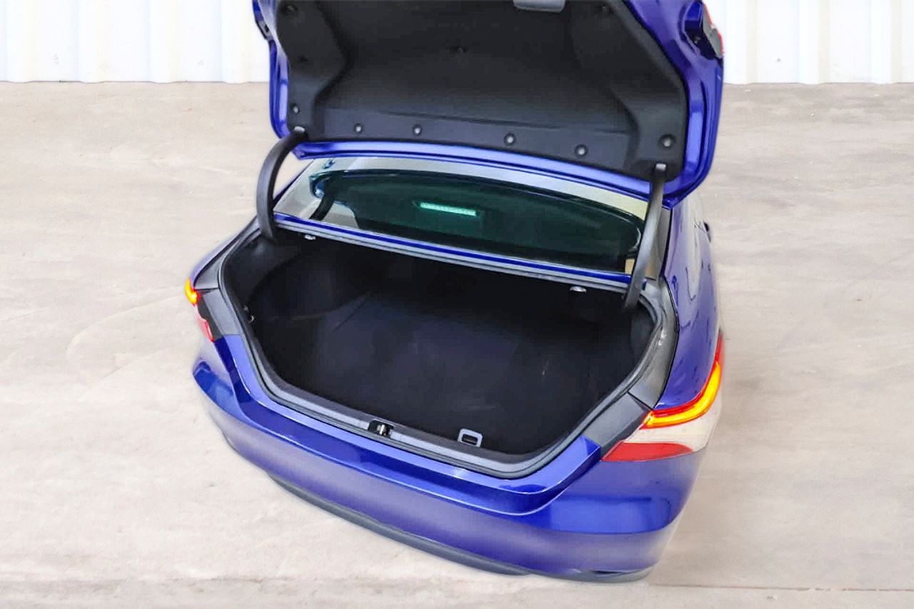 Toyota Camry 2.5 220H Advance - Foto 12