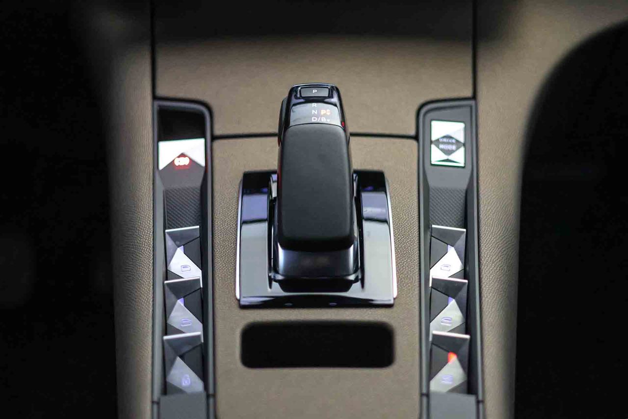 DS DS 7 Crossback 1.6 E-Tense 225 GRAND CHIC Auto - Foto 50
