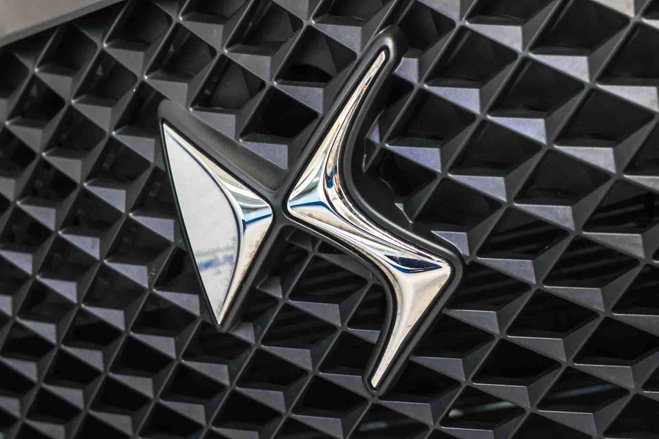 DS DS 7 Crossback 1.6 E-Tense 225 GRAND CHIC Auto - Foto 13