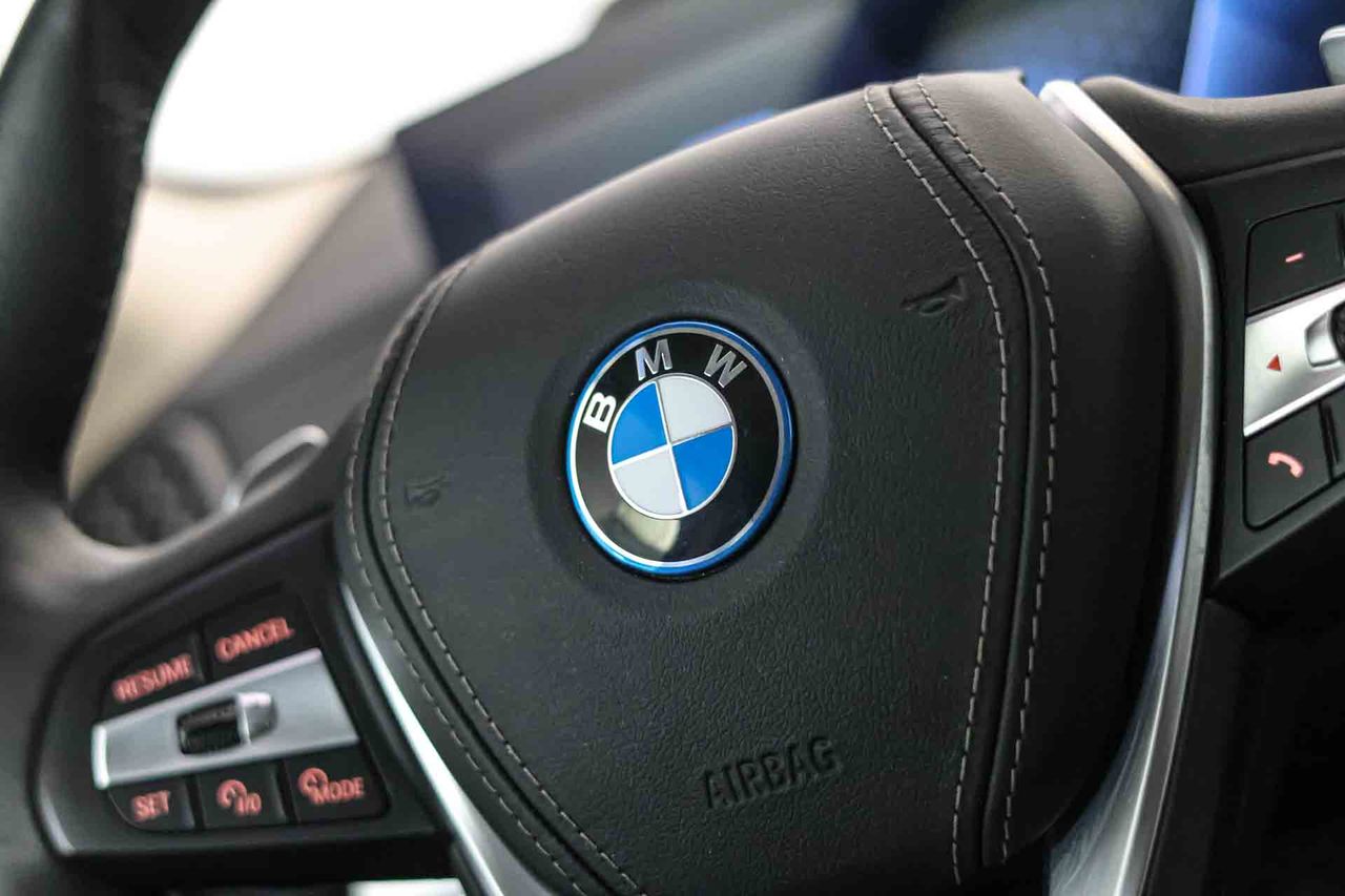 BMW X5 xDrive50e Sólo 13.000 km - Foto 39