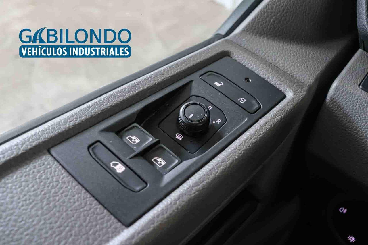 Volkswagen Transporter 2.0 TDI BMT DSG - Foto 32