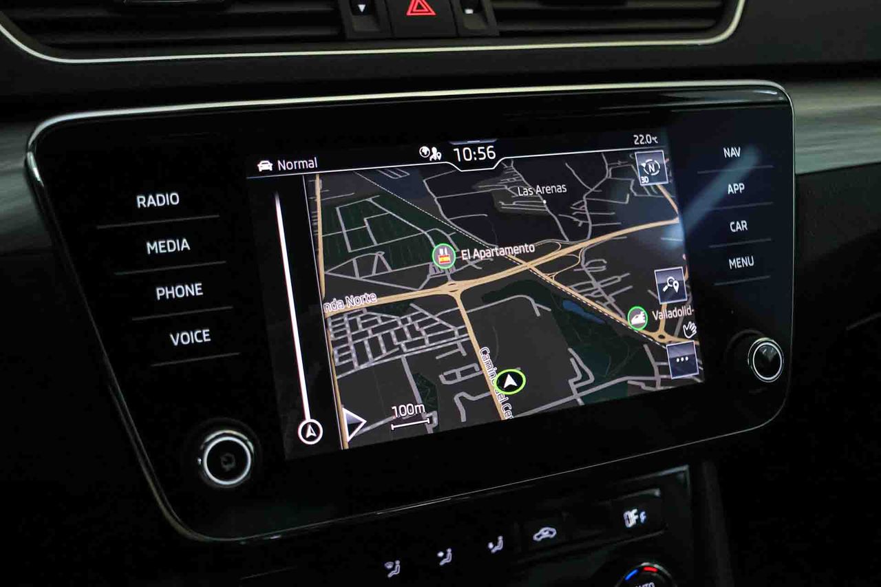 Skoda Superb Ambition 1.4 TSI iV P-HEV DSG - Foto 57